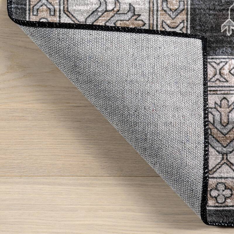 Nuloom Moxie SplashGuard Traditional Bordered Machine Washable Area Rug