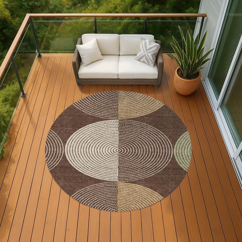 Machine Washable Indoor/ Outdoor Casual Circles Chantille Rug - Chocolate - 8' x 8'