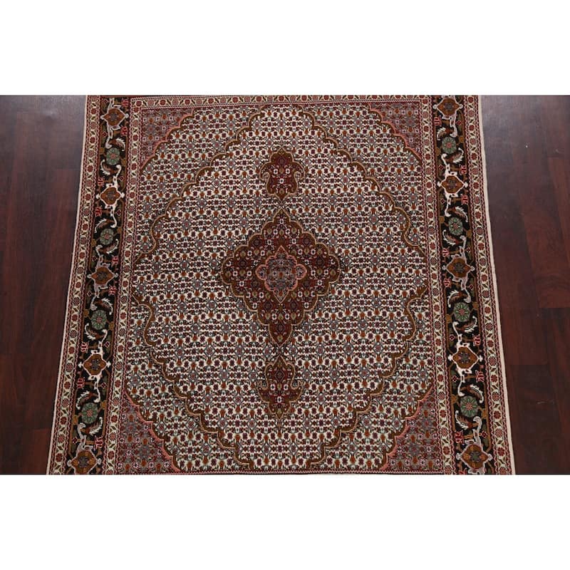 Vegetable Dye Wool/ Silk Tabriz Mahi Persian Area Rug Hand-knotted - 5'0" x 6'10"