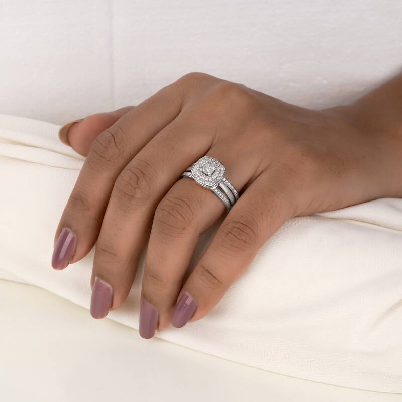 IGI Certified 3/8ct TDW Diamond Cluster Halo Bridal Set in 10K White Gold for Women