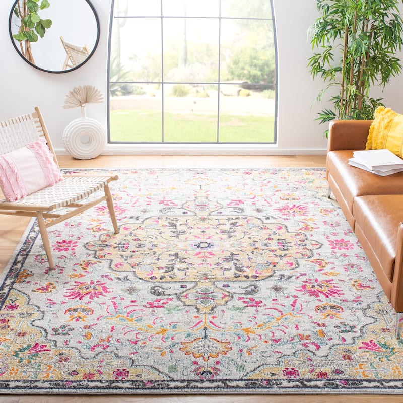 SAFAVIEH Madison Sabire Boho Medallion Distressed Rug