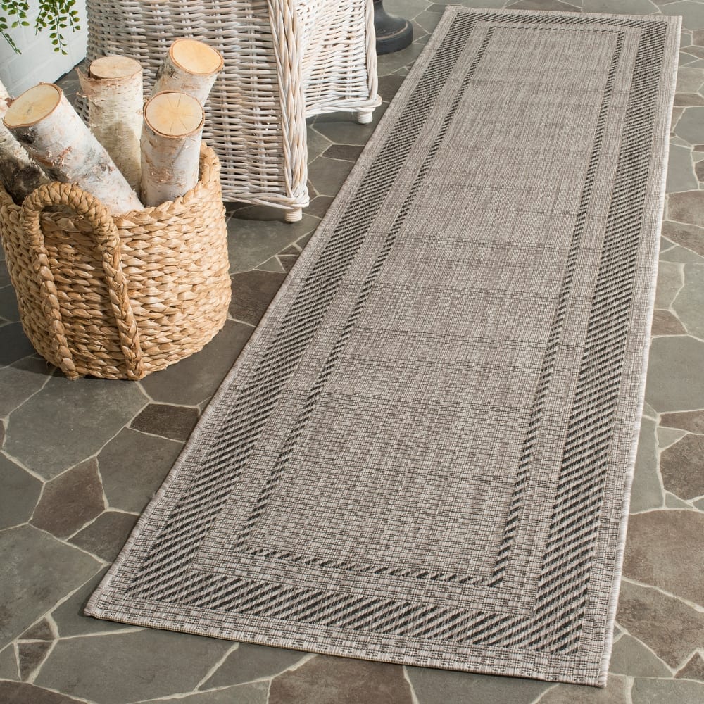 SAFAVIEH Courtyard Shpresa Indoor/ Outdoor Waterproof Patio Backyard Rug
