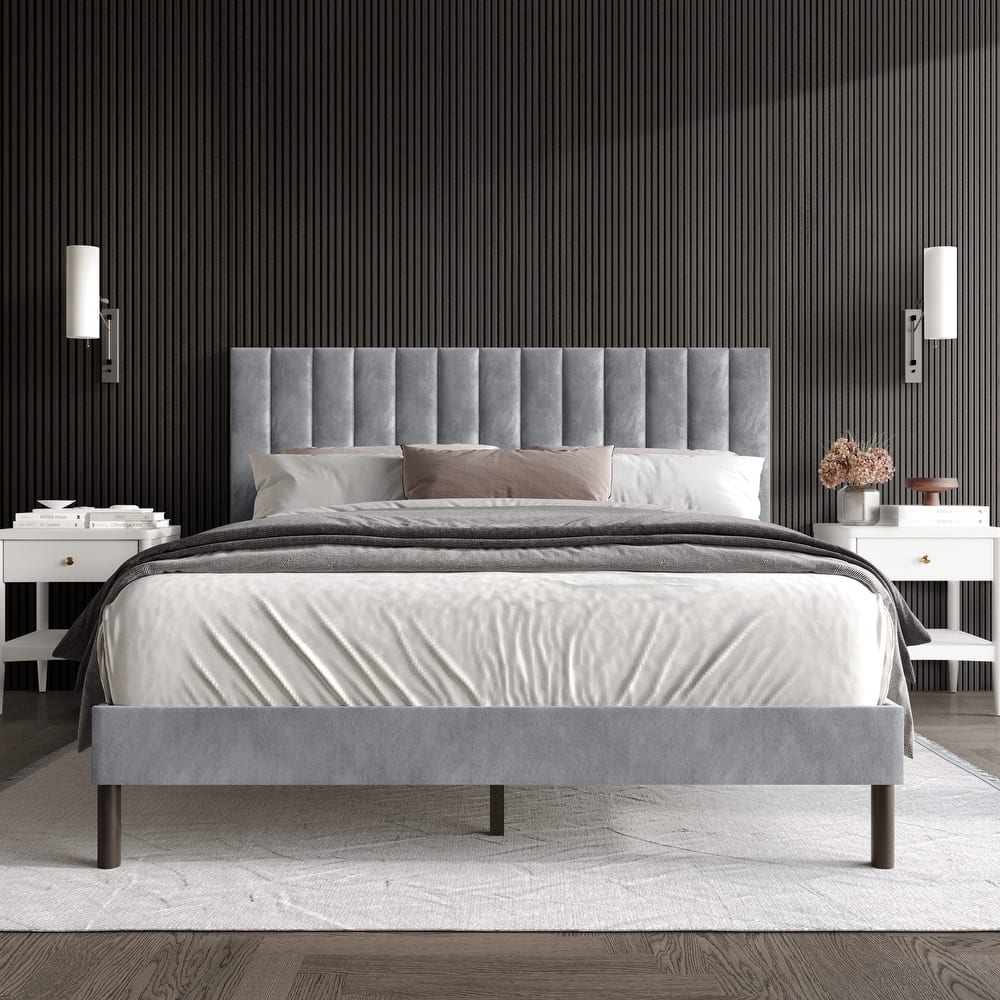 Clayfell Sitka Upholstered Platform Bed