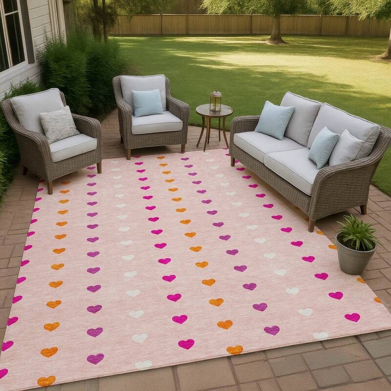 Machine Washable Indoor/ Outdoor Modern Hearts Chantille Rug - Pink - 10' x 14'