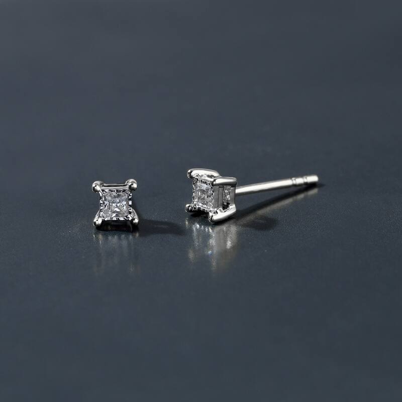 1/20ct to 3/4ct TDW Diamond Solitaire Stud Earrings in Silver for Women - 1/20 ct - White