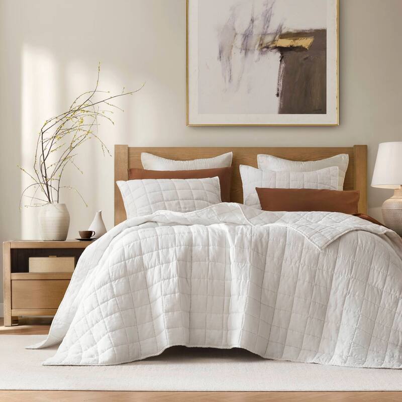 Harbor House French Flax Linen Garment Washed Quilt Set