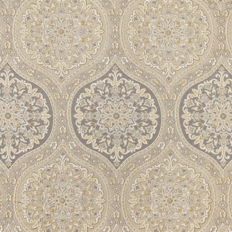 Romero Comforter Set