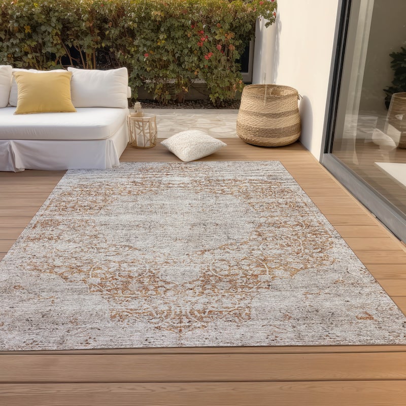 Machine Washable Indoor/ Outdoor Vintage Traditional Chantille Rug