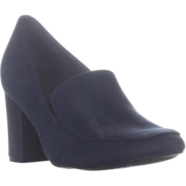 aerosoles navy pumps