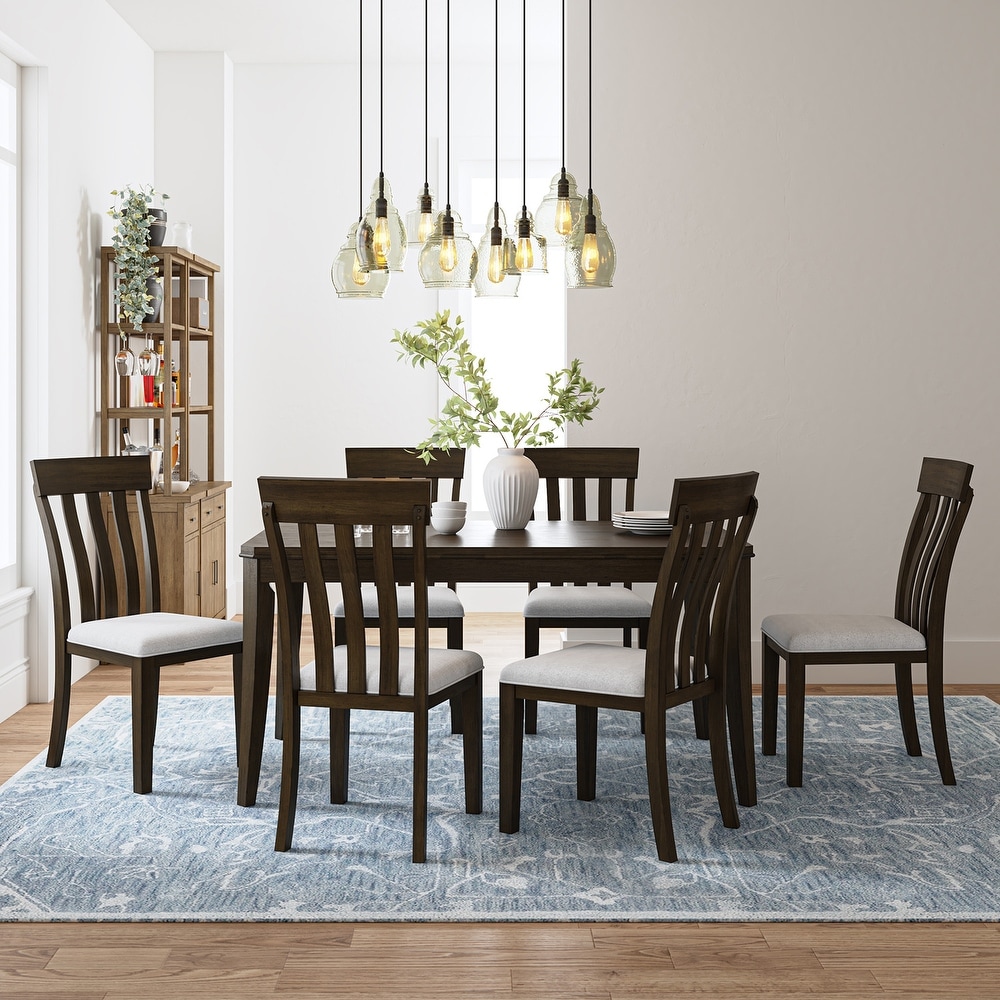 Dresbar dining outlet room table