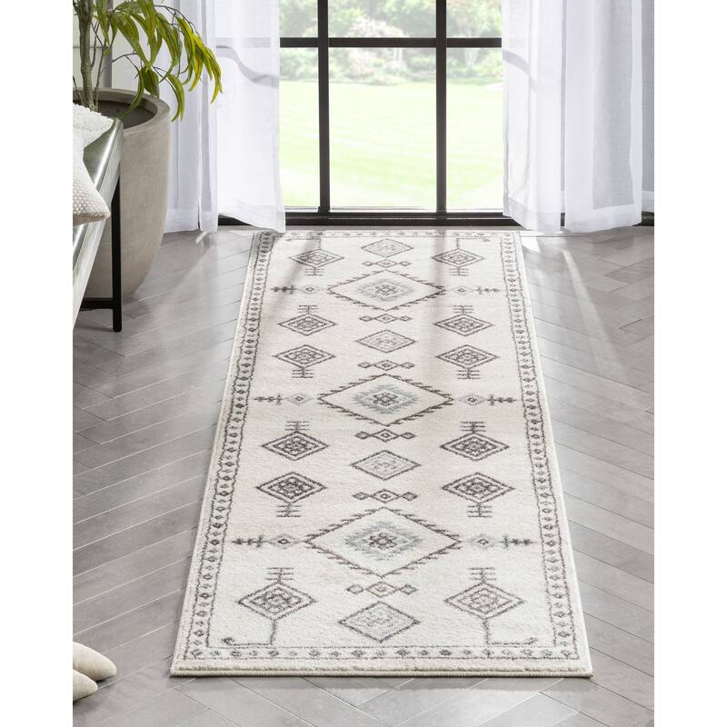 Well Woven Sydney Azra Tribal Geometric Medallion Area Rug