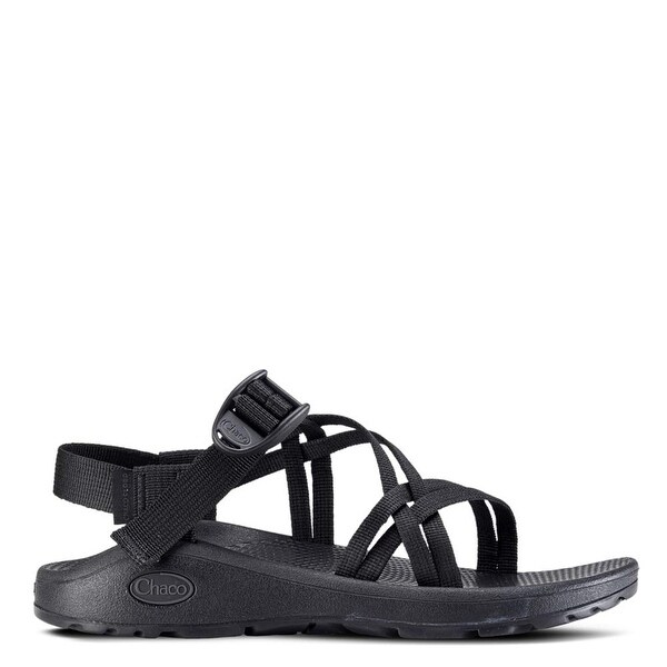 chaco strappy sandals