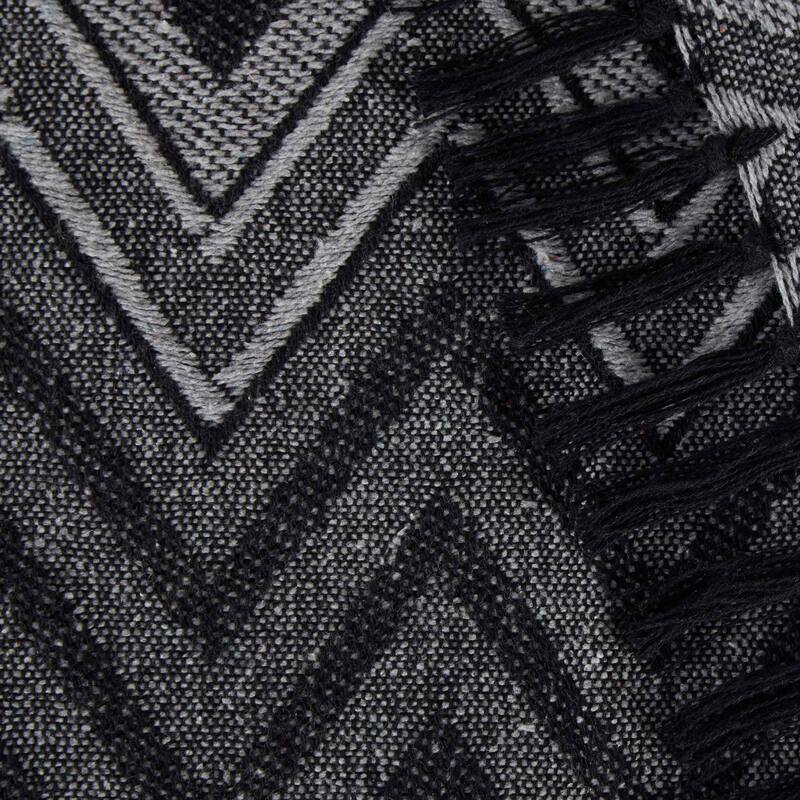 DII Zig-Zag Chevron Throw
