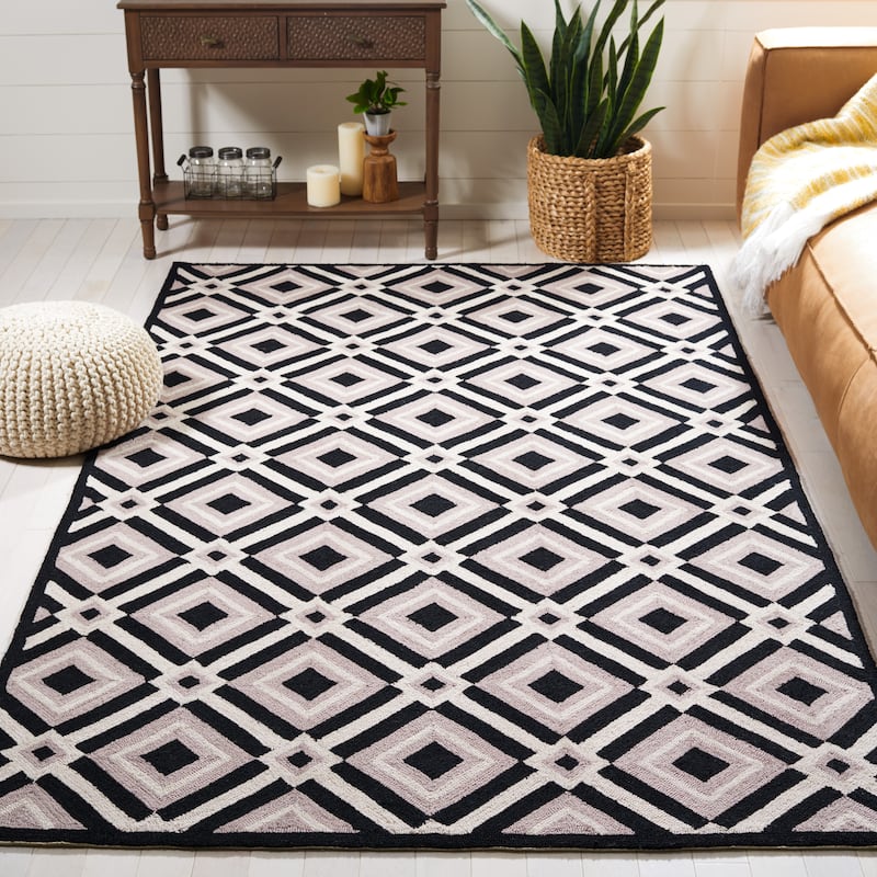 SAFAVIEH Handmade Four Seasons Burglinde Floral Rug