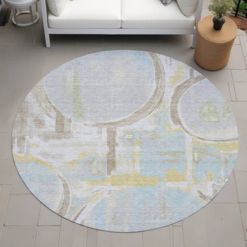 Machine Washable Indoor/ Outdoor Modern Erie Chantille Rug - Silver - 8' x 8'