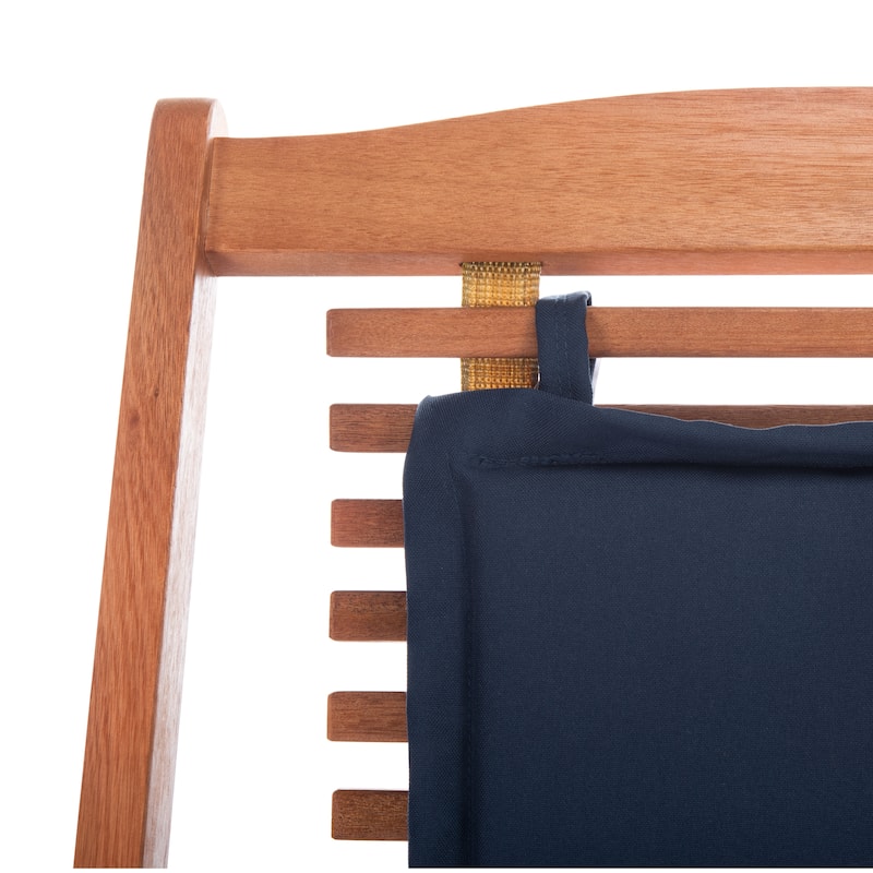 SAFAVIEH Outdoor Makena Relax Chair with Pillow (Set of 2) - 24W x 39D x 38H