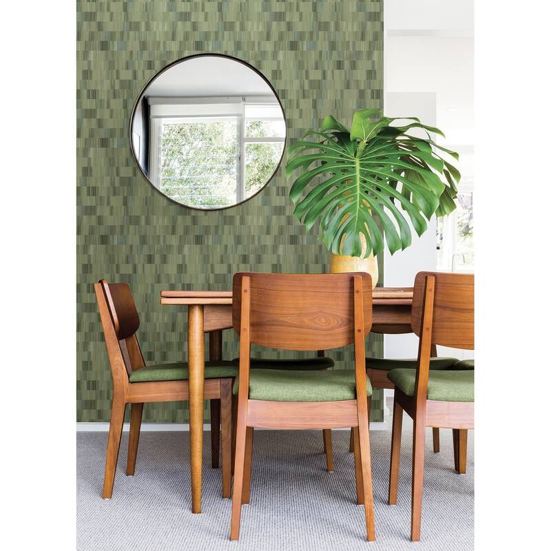 Sarah + Ruby Flicker Green Horizontal Textured Stripe Wallpaper