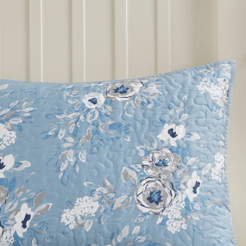 Madison Park Willa 6 Piece Cotton Quilt Set with Throw Pillows