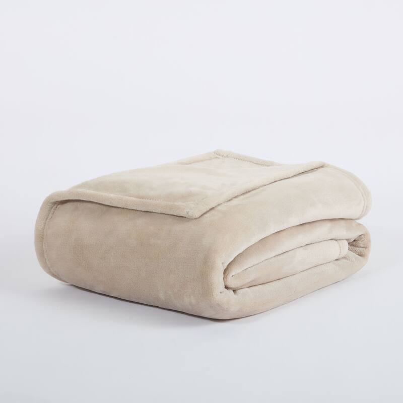 Serta Ultimate Cozy Plush Throw Blanket