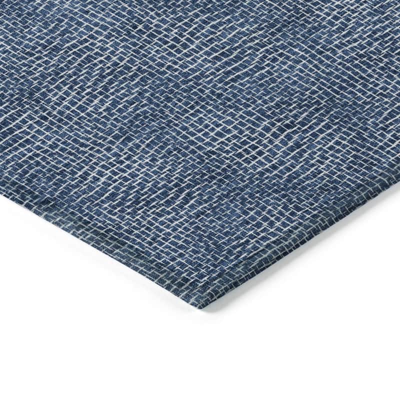 Machine Washable Indoor/ Outdoor Solid Modern Chantille Rug