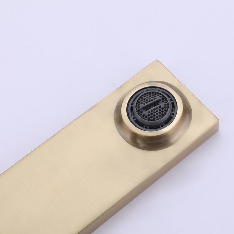 Single Handle Single Hole Deck Mounted Modern Bathroom Faucet