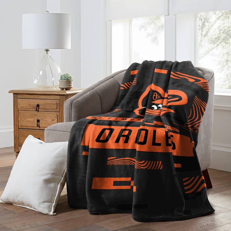 MLB Digitize Raschel Throw Blanket