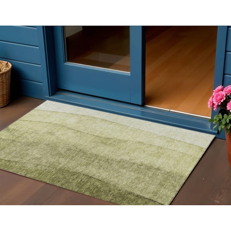 HomeRoots Ombre Transitional Rectangle Outdoor Rug - 3' x 5'
