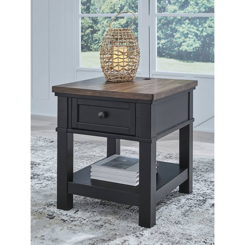 Signature Design by Ashley Wildenauer Back/Brown End Table - 22" W x 24" D x 24" H