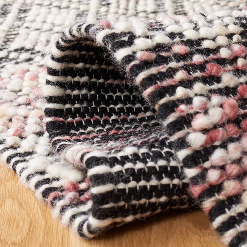 SAFAVIEH Handmade Natura Dalila Casual Wool Rug