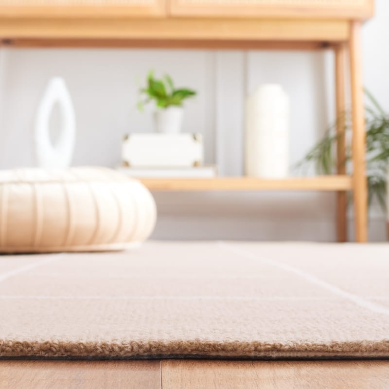 Martha Stewart by SAFAVIEH Alessya Checkered Grid Wool Rug