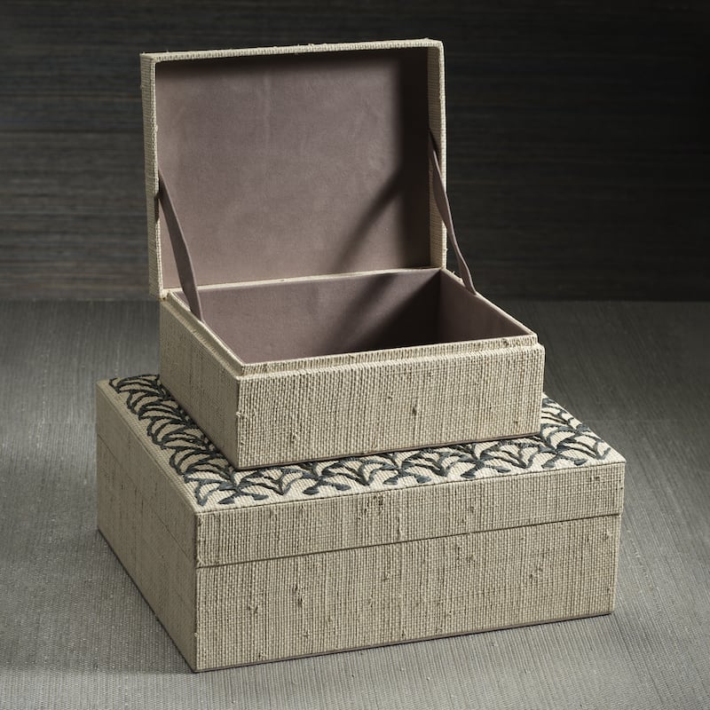 Canaria Petals Natural Fiber Raffia Decorative Box