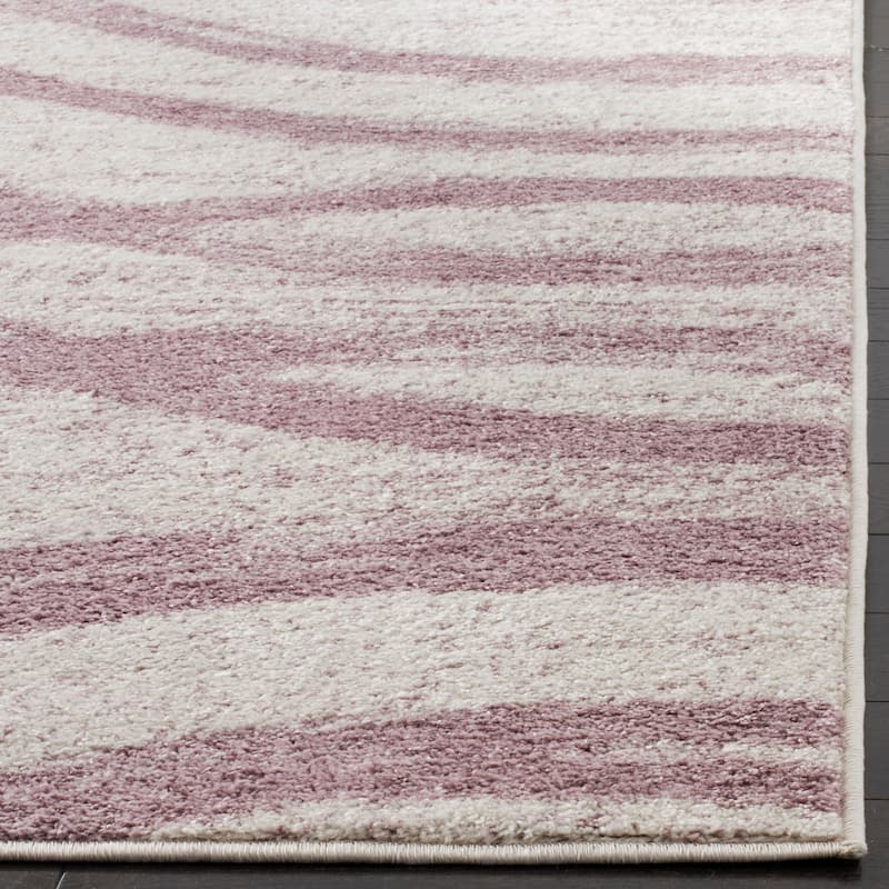 SAFAVIEH Adirondack Lelia Modern Abstract Distressed Rug