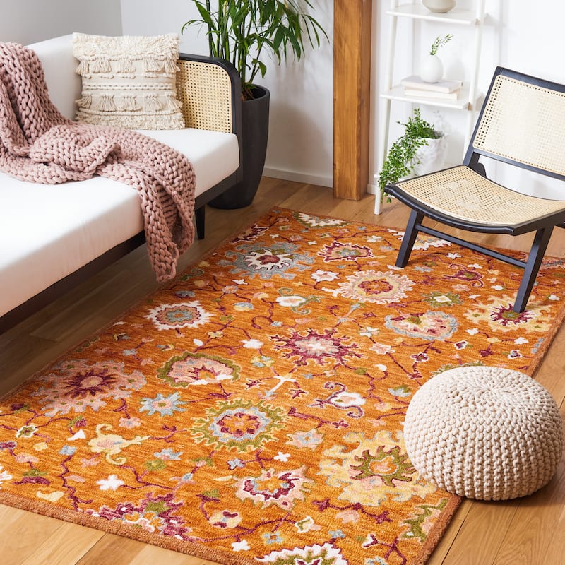 SAFAVIEH Handmade Aspen Gennady Boho Wool Rug - 6' x 9' - Rust/Green
