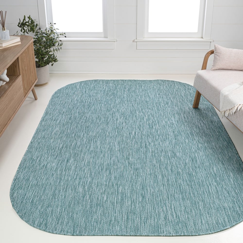JONATHAN Y Miles Modern Minimalist Radius Corner Solid Indoor/Outdoor Shaped Area Rug