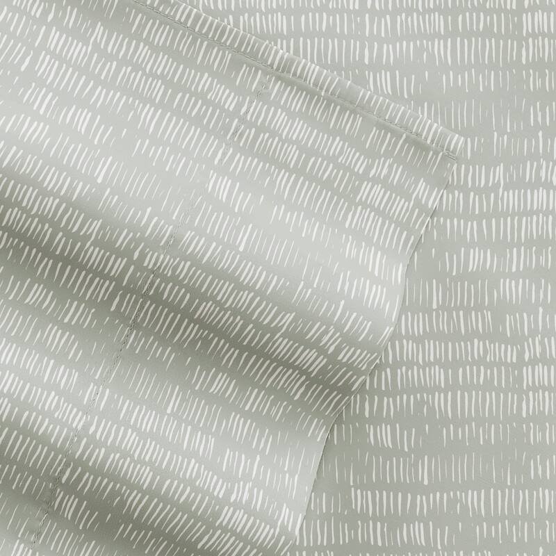 Soft Lines Patterned Ultra-Soft Bed Sheet Set