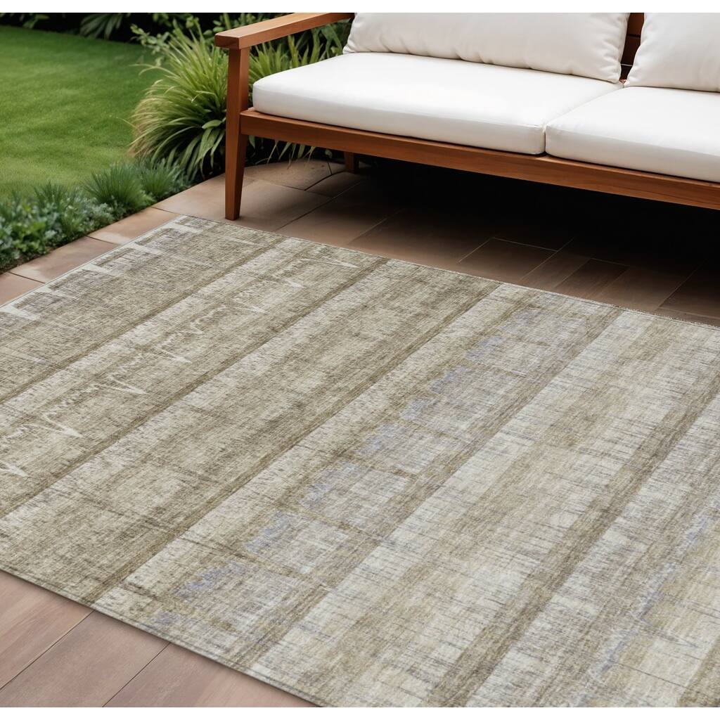 HomeRoots Striped Transitional Rectangle Outdoor Rug