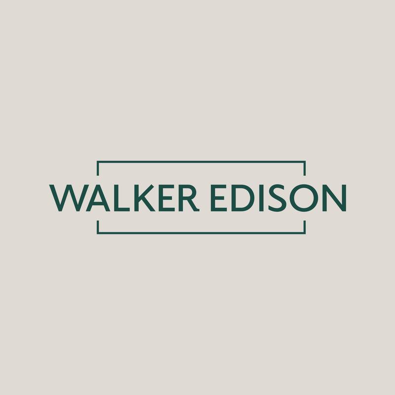 Walker Edison Bullrushes 1-Drawer Solid Wood Nightstand (Set of 2)