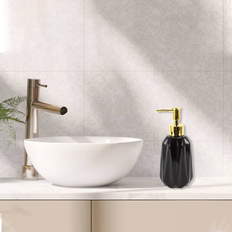 Diamond Shape Simple Soap Pump Dispenser for Bathroom Hotel 300ml 1 Pcs - Black