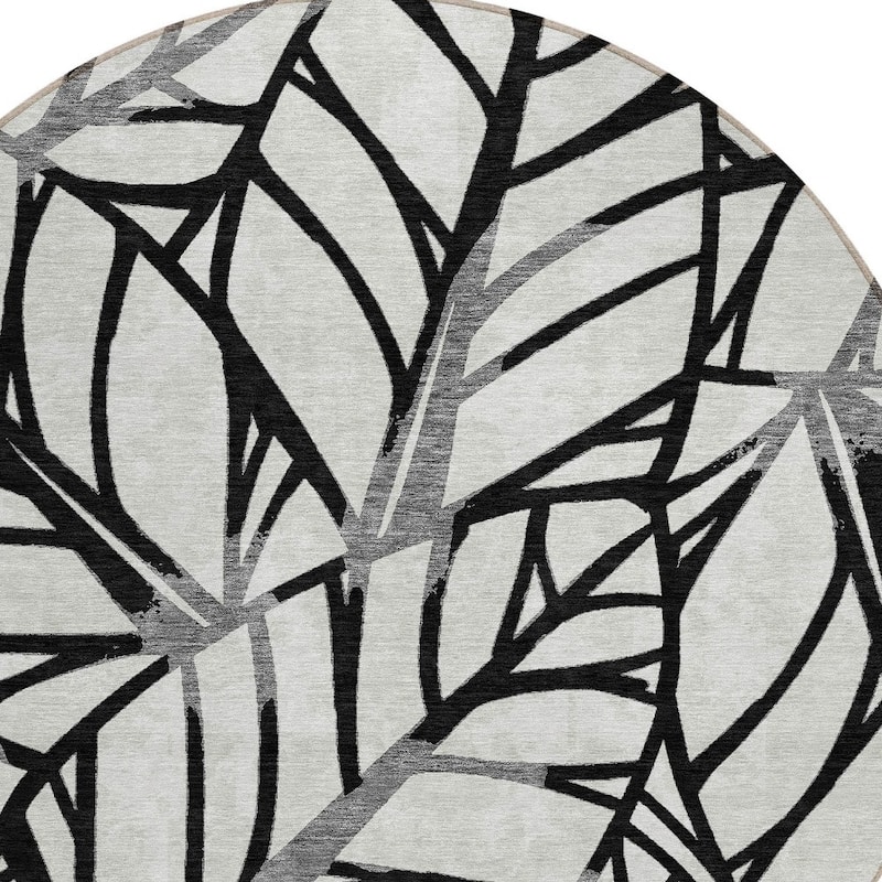 HomeRoots Floral Transitional Rectangle Outdoor Rug