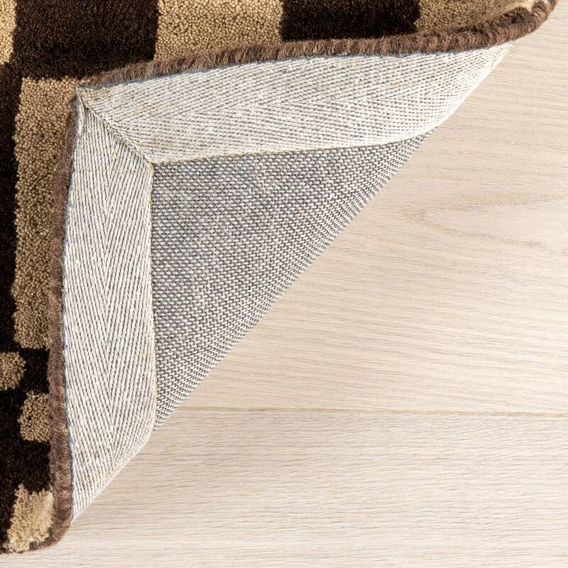 Kia Checkerboard Wool Area Rug