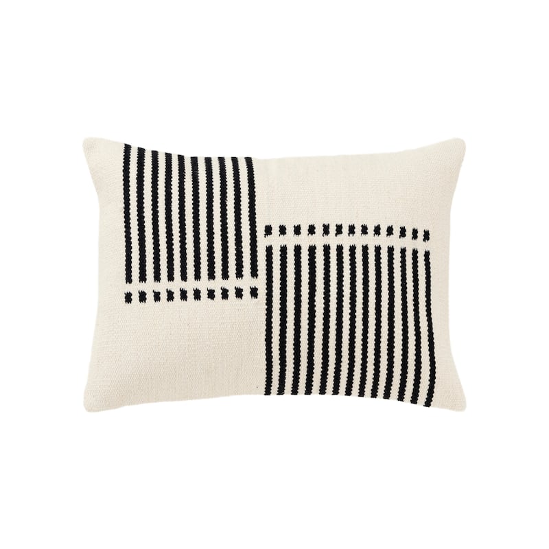 Rizzy Home Transitional Natural Down Filled Pillow - 14"x20" - Natural/Black