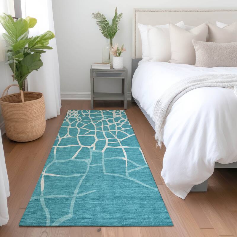 Machine Washable Indoor/ Outdoor Abstract Webby Chantille Rug - Teal - 2'3" x 7'6"