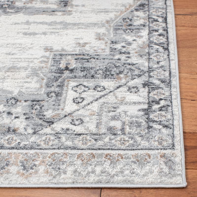 SAFAVIEH Shivan Minah Oriental Medallion Rug