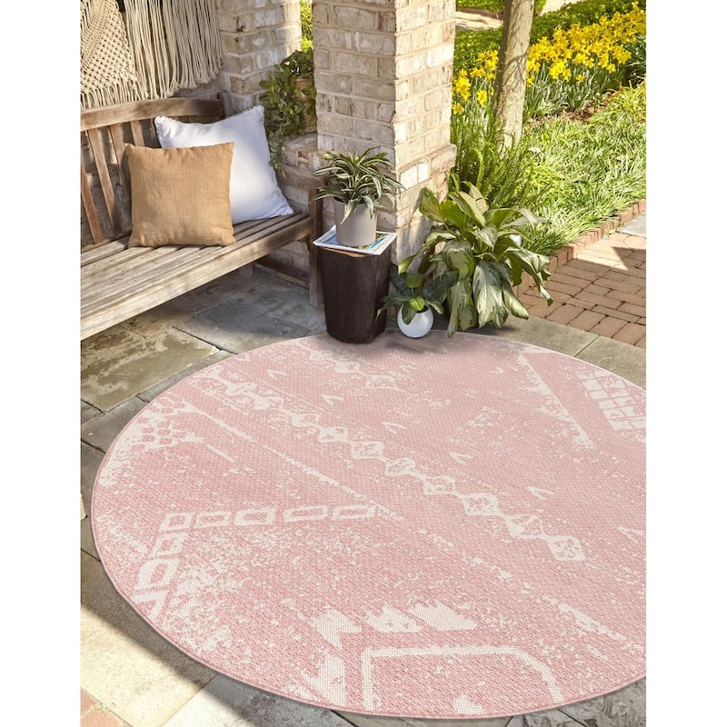 Outdoor Ogooplario Collection Area Rug - Pink - 7'10" Round