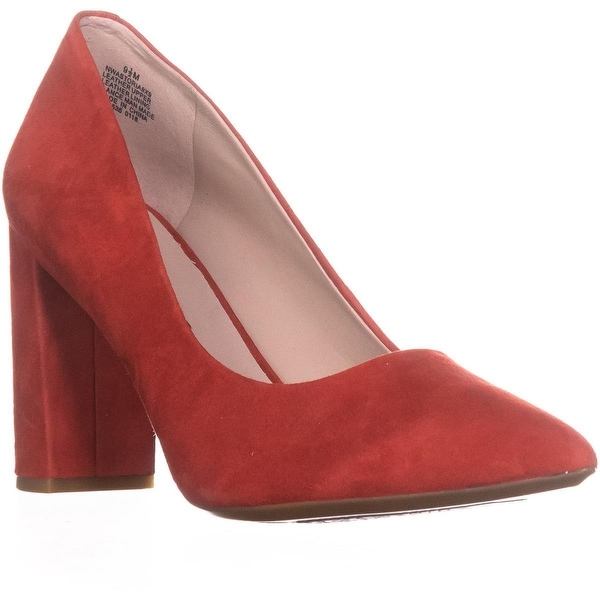 nine west red suede pumps