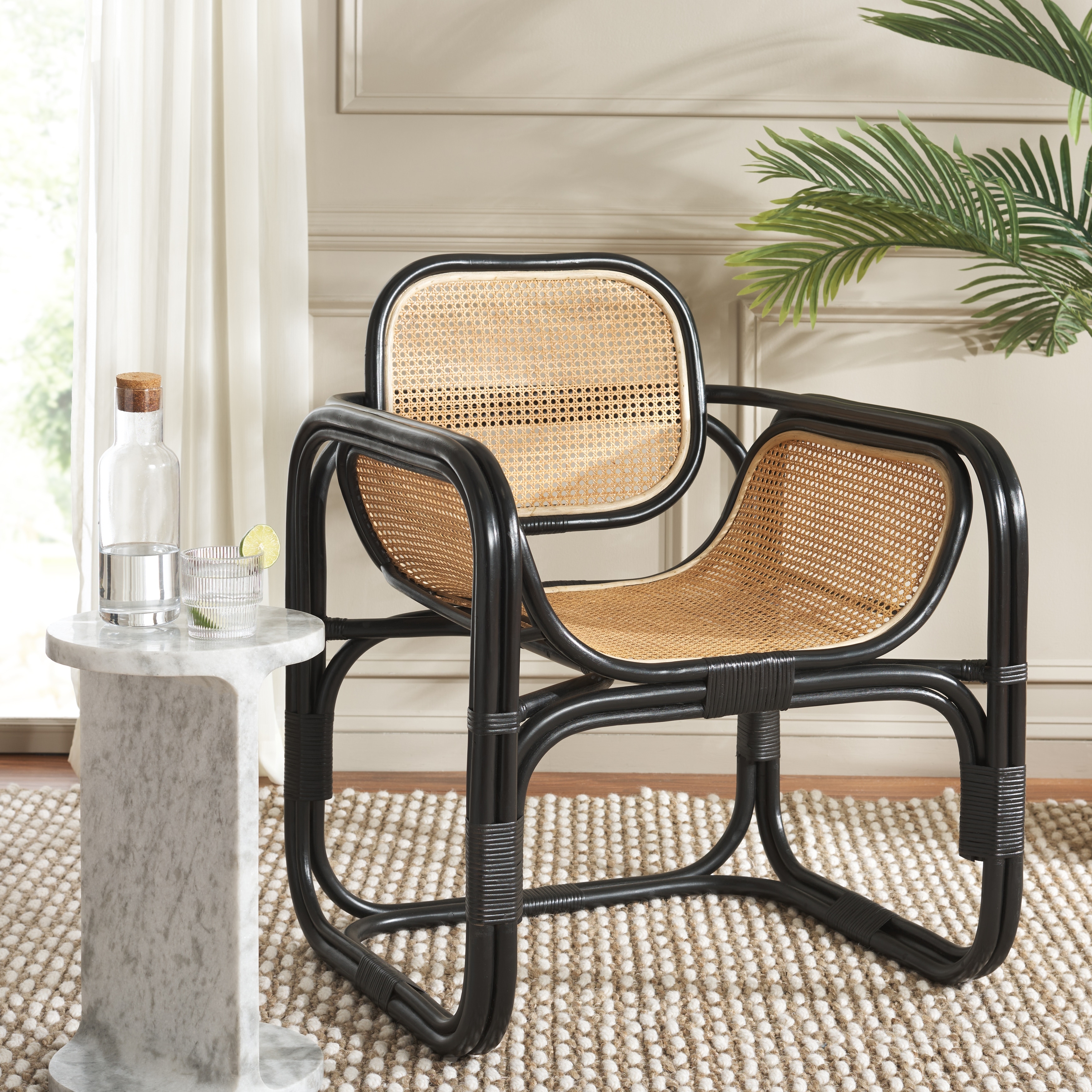 SAFAVIEH Nadie Rattan Accent Chair (Fully Assembled) - 28"W x 28"D x 35"H