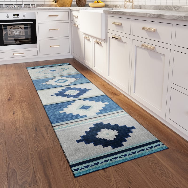Indoor/ Outdoor Sonora Boho Medallions Washable Rug - 2'3" x 7'6" - Blue