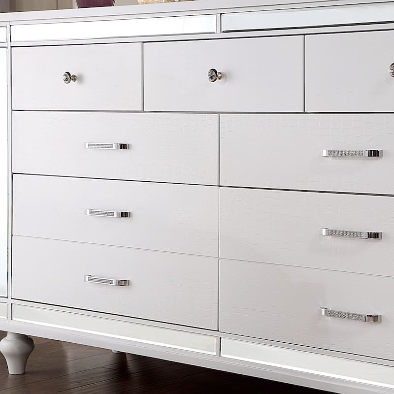 Derc Modern 62-inch Wide Solid Wood 9-Drawer Dresser by Furniture of America
