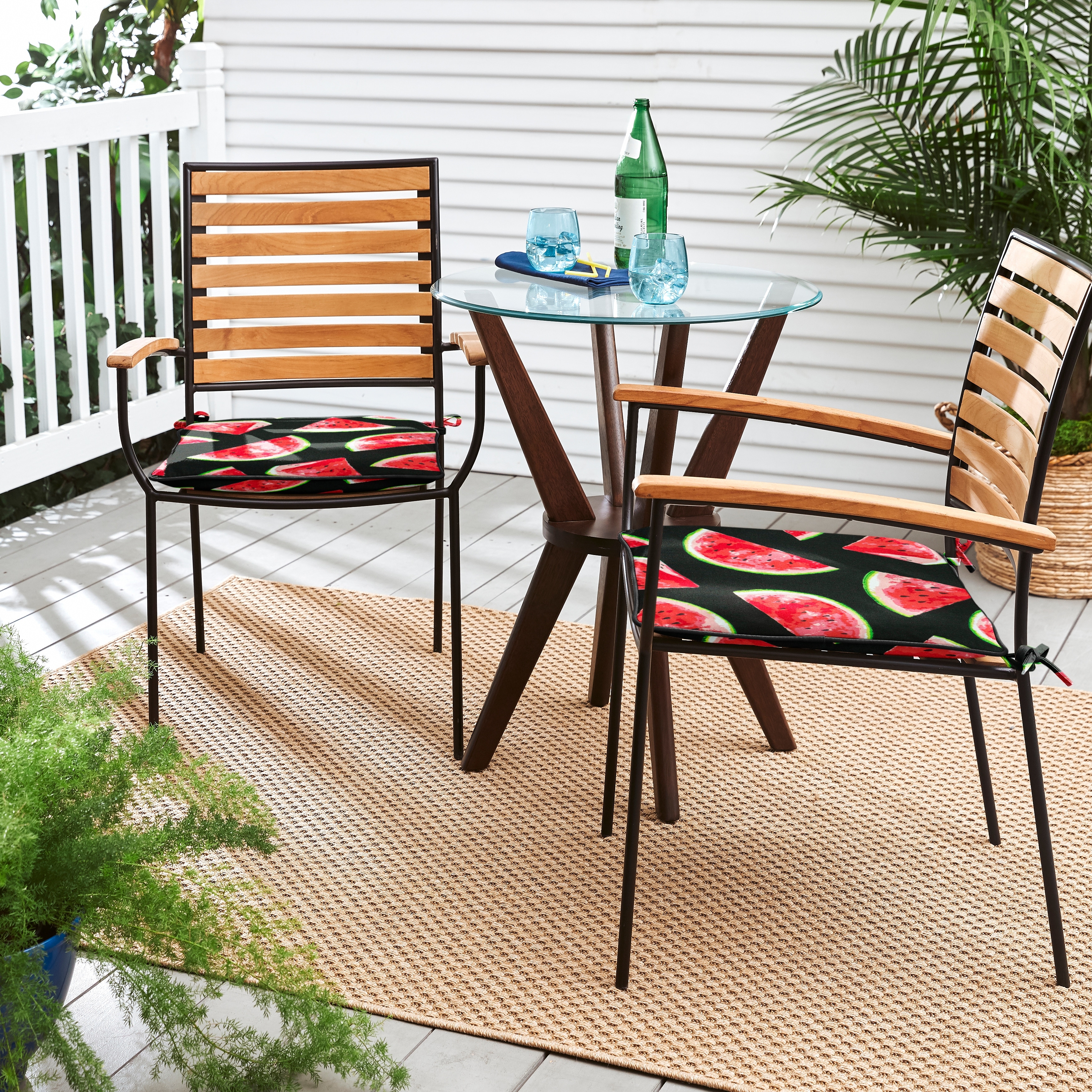 Shop Watermelon Black And Red Indoor Outdoor Corded Chair Pad Set Of 2 By Havenside Home Overstock 30417978