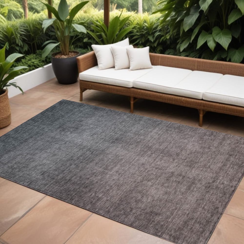 HomeRoots Ombre Transitional Rectangle Outdoor Rug